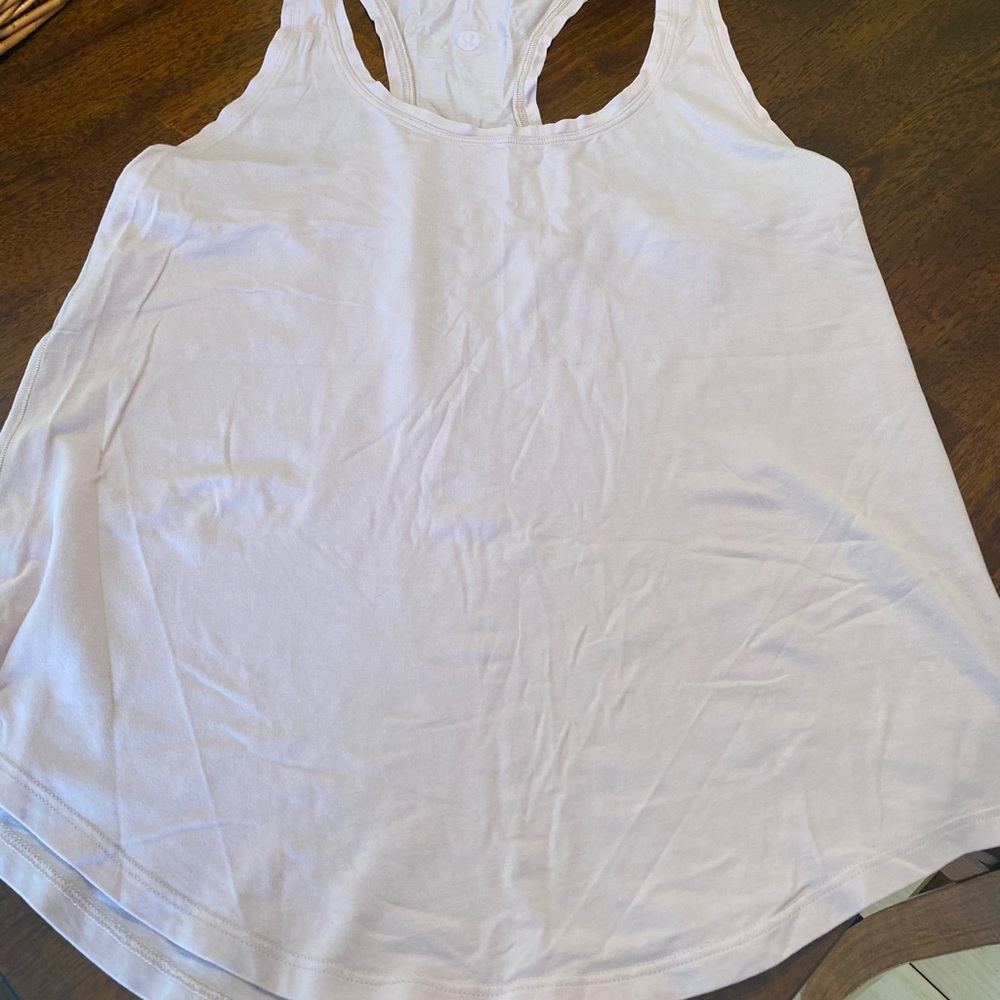 Women’s lululemon pale pink tank top